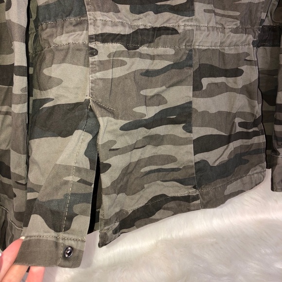 A.n.a Camouflage Full Zip Cargo Jacket Medium Green Brown - Picture 8 of 9